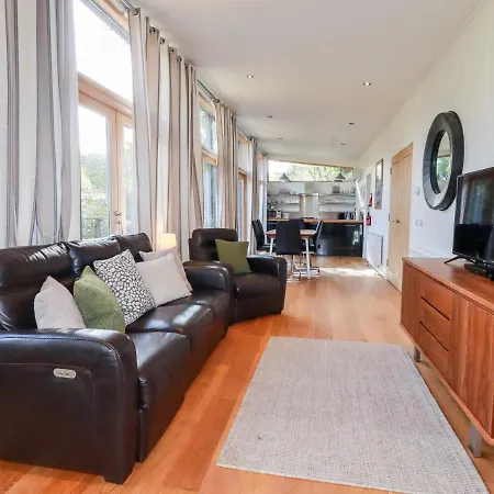 Holiday home 4 Miller's Island Looe